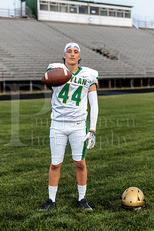 Boylan Varsity Senior Banner Shoot 8-4-2026-0413