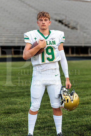 Boylan Varsity Senior Banner Shoot 8-4-2026-0416