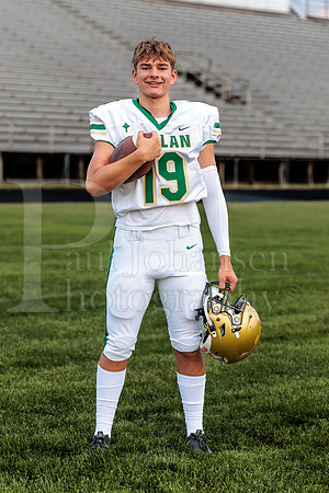 Boylan Varsity Senior Banner Shoot 8-4-2026-0425