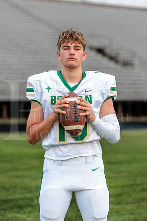 Boylan Varsity Senior Banner Shoot 8-4-2026-0442