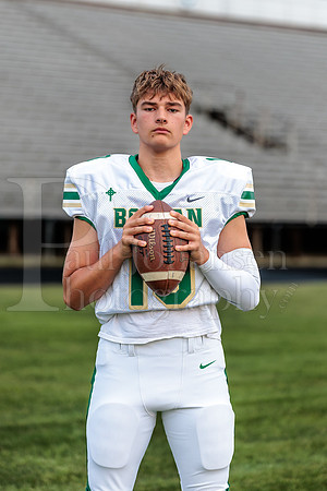 Boylan Varsity Senior Banner Shoot 8-4-2026-0445