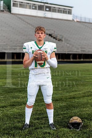 Boylan Varsity Senior Banner Shoot 8-4-2026-0448