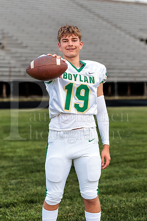 Boylan Varsity Senior Banner Shoot 8-4-2026-0460