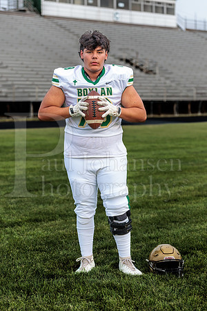 Boylan Varsity Senior Banner Shoot 8-4-2026-0492