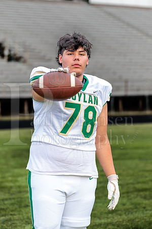 Boylan Varsity Senior Banner Shoot 8-4-2026-0501