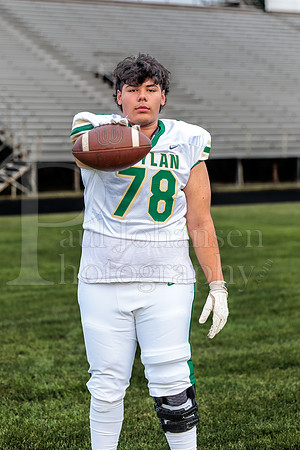 Boylan Varsity Senior Banner Shoot 8-4-2026-0506