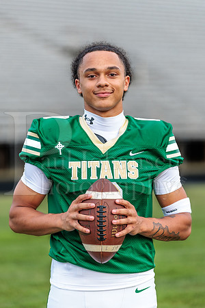 Boylan Varsity Senior Banner Shoot 8-4-2026-0530