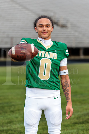 Boylan Varsity Senior Banner Shoot 8-4-2026-0547