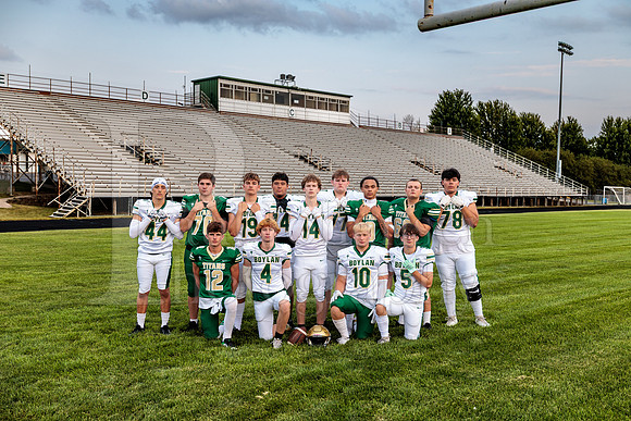 Boylan Varsity Senior Banner Shoot 8-4-2026-0565
