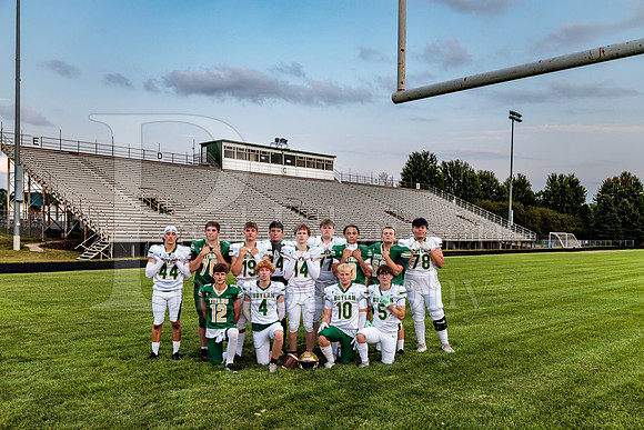 Boylan Varsity Senior Banner Shoot 8-4-2026-0566
