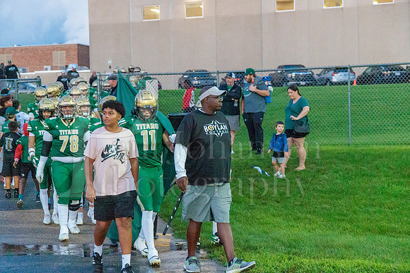 Boylan Boys Varsity Football vs Guilford 8-21-2026-0041