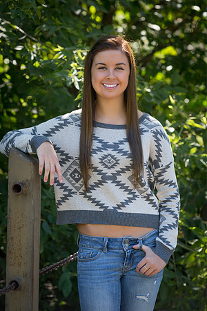 Brittany Oglesby Brien Senior Images 9-26-2013-0001_P