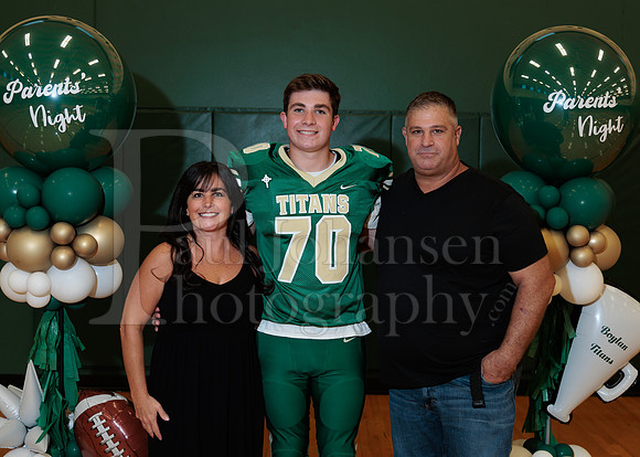 Boylan Parent Night Portraits 9-4-2026-0010
