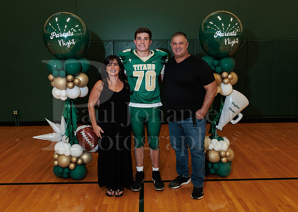 Boylan Parent Night Portraits 9-4-2026-0012