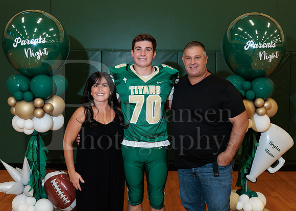 Boylan Parent Night Portraits 9-4-2026-0011