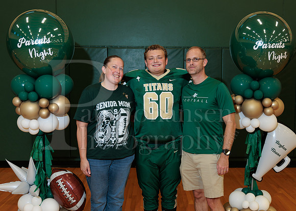 Boylan Parent Night Portraits 9-4-2026-0025