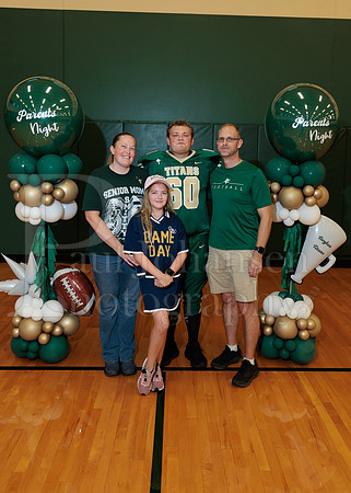 Boylan Parent Night Portraits 9-4-2026-0029