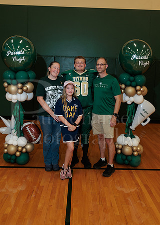 Boylan Parent Night Portraits 9-4-2026-0030