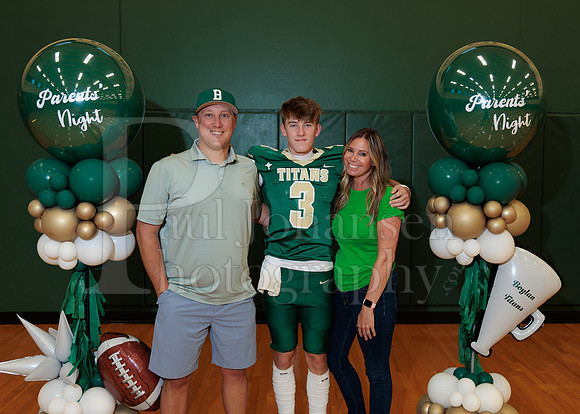 Boylan Parent Night Portraits 9-4-2026-0034