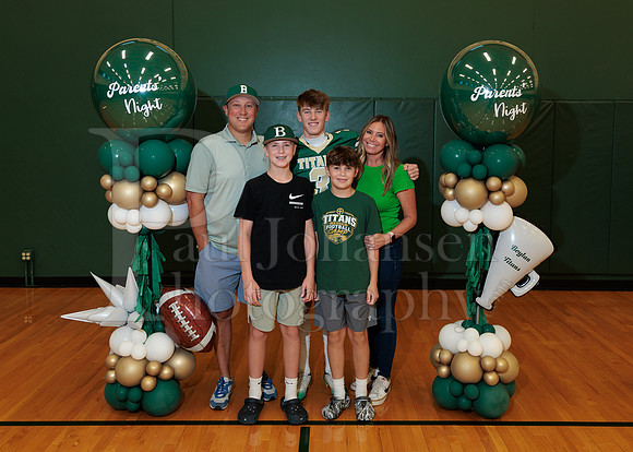 Boylan Parent Night Portraits 9-4-2026-0039