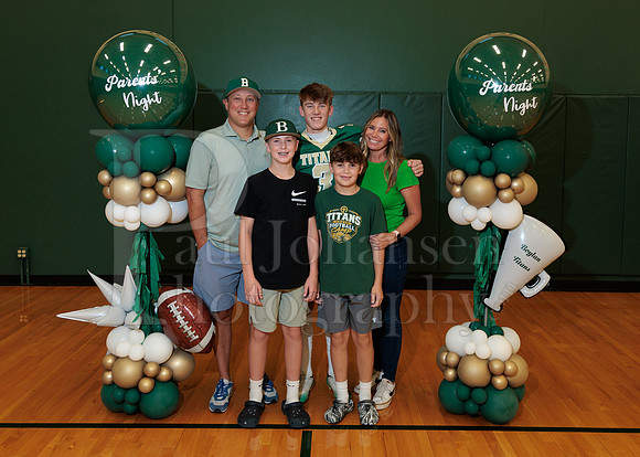 Boylan Parent Night Portraits 9-4-2026-0040