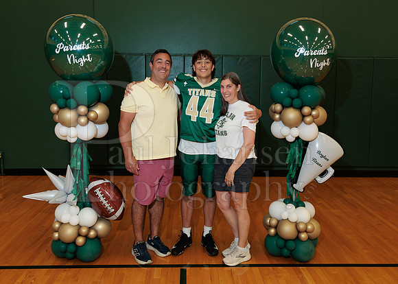 Boylan Parent Night Portraits 9-4-2026-0048