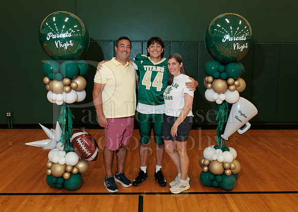 Boylan Parent Night Portraits 9-4-2026-0052