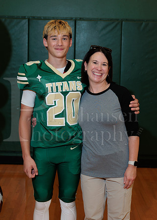Boylan Parent Night Portraits 9-4-2026-0057