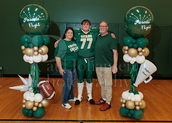 Boylan Parent Night Portraits 9-4-2026-0069