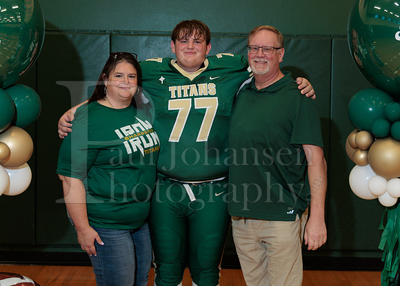 Boylan Parent Night Portraits 9-4-2026-0070