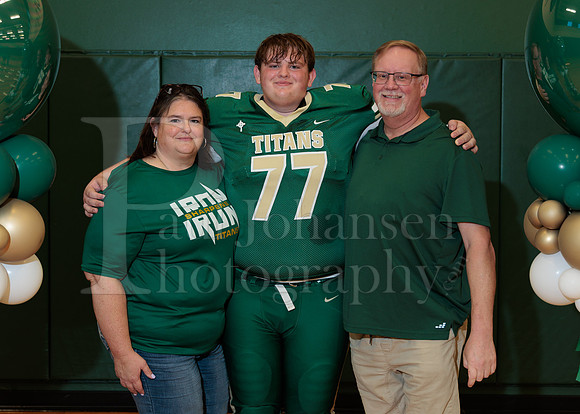 Boylan Parent Night Portraits 9-4-2026-0072