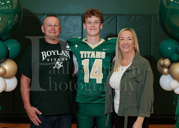 Boylan Parent Night Portraits 9-4-2026-0097