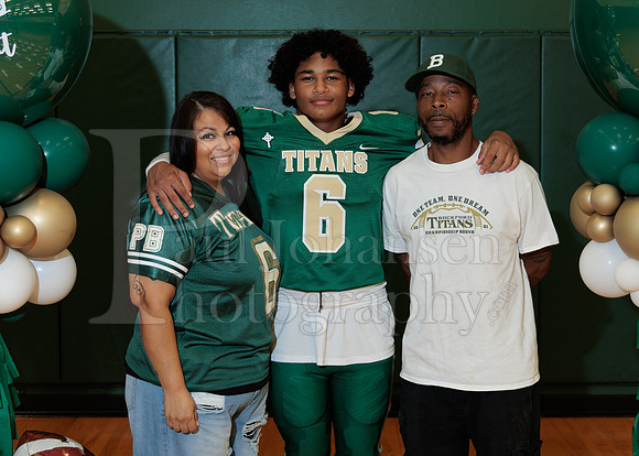 Boylan Parent Night Portraits 9-4-2026-0102