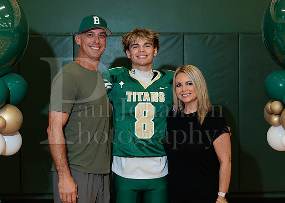 Boylan Parent Night Portraits 9-4-2026-0124