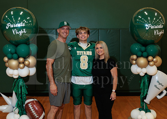 Boylan Parent Night Portraits 9-4-2026-0126