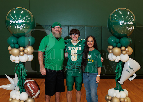 Boylan Parent Night Portraits 9-4-2026-0130