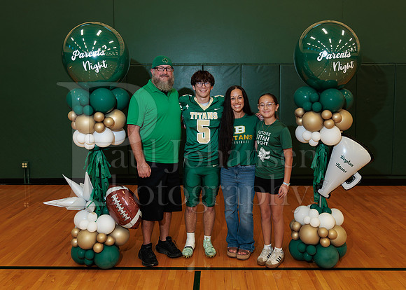 Boylan Parent Night Portraits 9-4-2026-0137