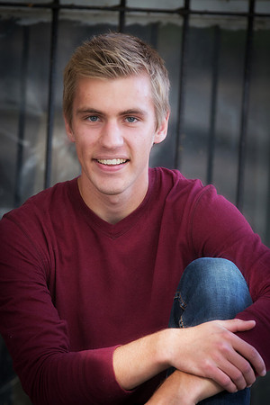 Noah Janssen Senior Images 9-14-2013-1757_PE