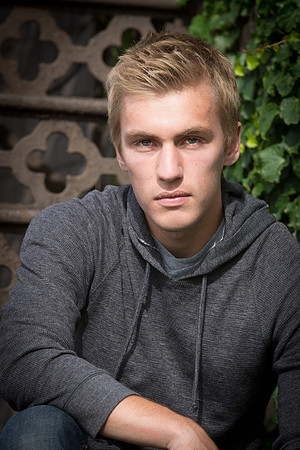 Noah Janssen Senior Images 9-14-2013-1802