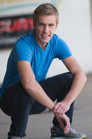 Noah Janssen Senior Images 9-14-2013-1726