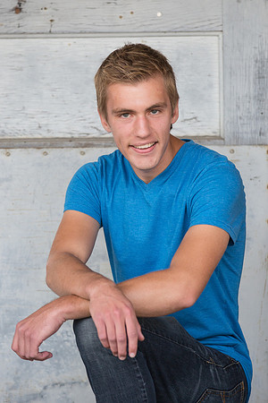 Noah Janssen Senior Images 9-14-2013-1718
