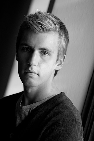 Noah Janssen Senior Images 9-14-2013-1903