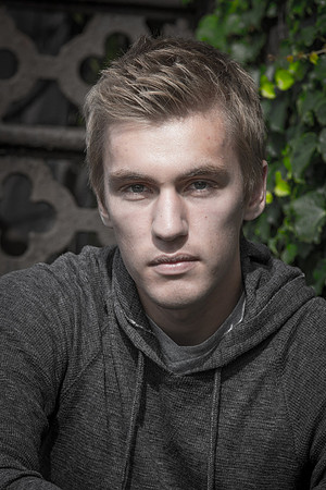 Noah Janssen Senior Images 9-14-2013-1803-2