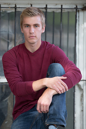 Noah Janssen Senior Images 9-14-2013-1759