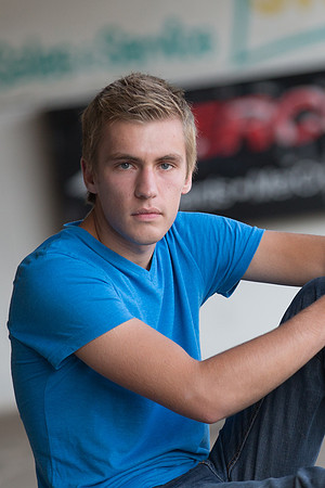 Noah Janssen Senior Images 9-14-2013-1733