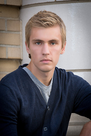 Noah Janssen Senior Images 9-14-2013-1891_PE