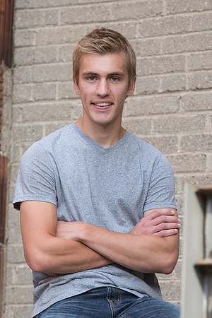 Noah Janssen Senior Images 9-14-2013-1860