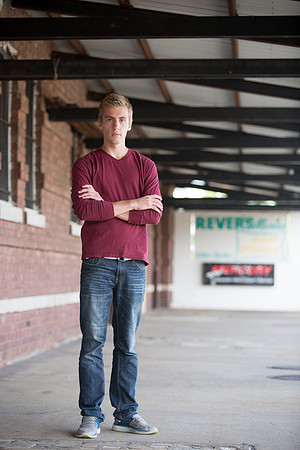 Noah Janssen Senior Images 9-14-2013-1734