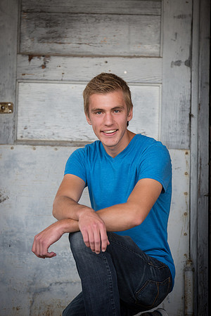 Noah Janssen Senior Images 9-14-2013-1719