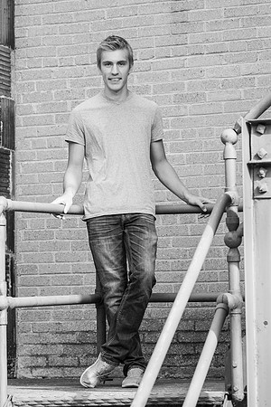 Noah Janssen Senior Images 9-14-2013-1865